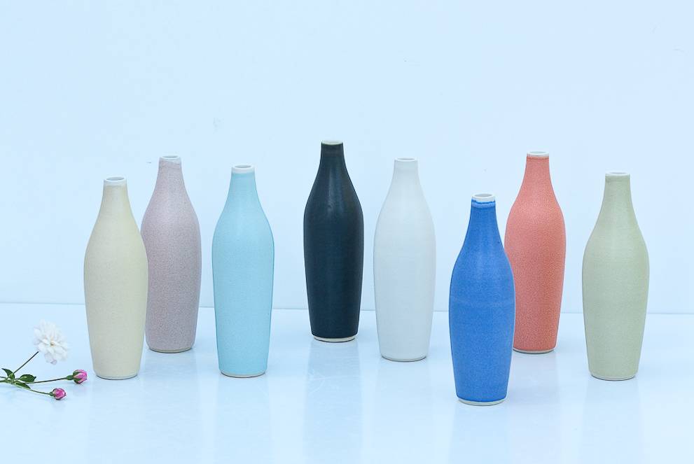 Small Cocoon vases for single stems